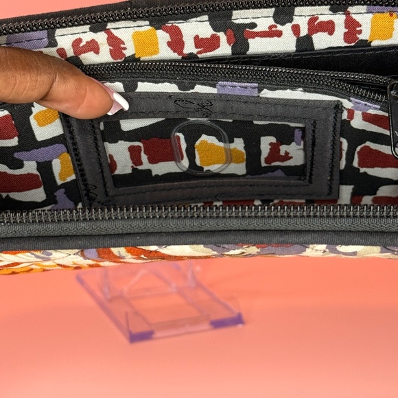 #4 🌸Vera Bradley- Accordion Wallet in Painted Feathers - Picture 7 of 11